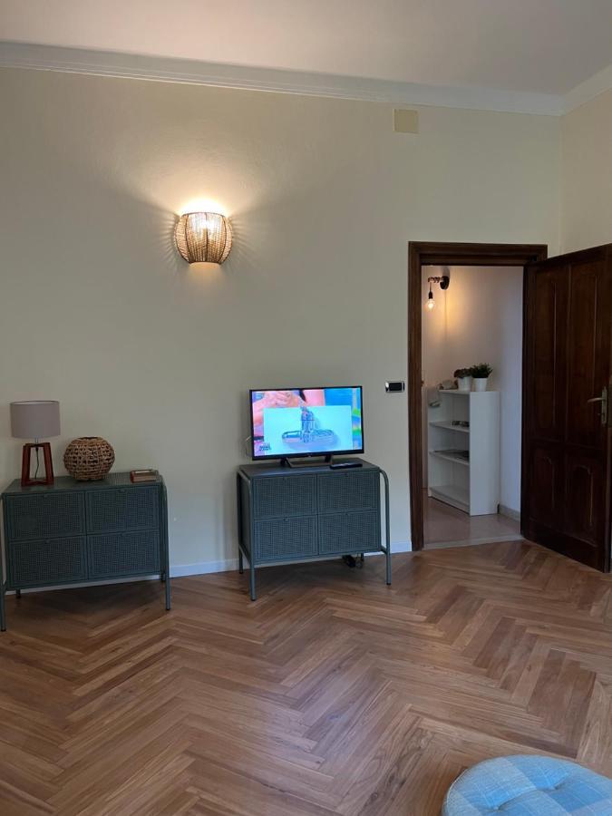 Goito Home Bologna Bagian luar foto