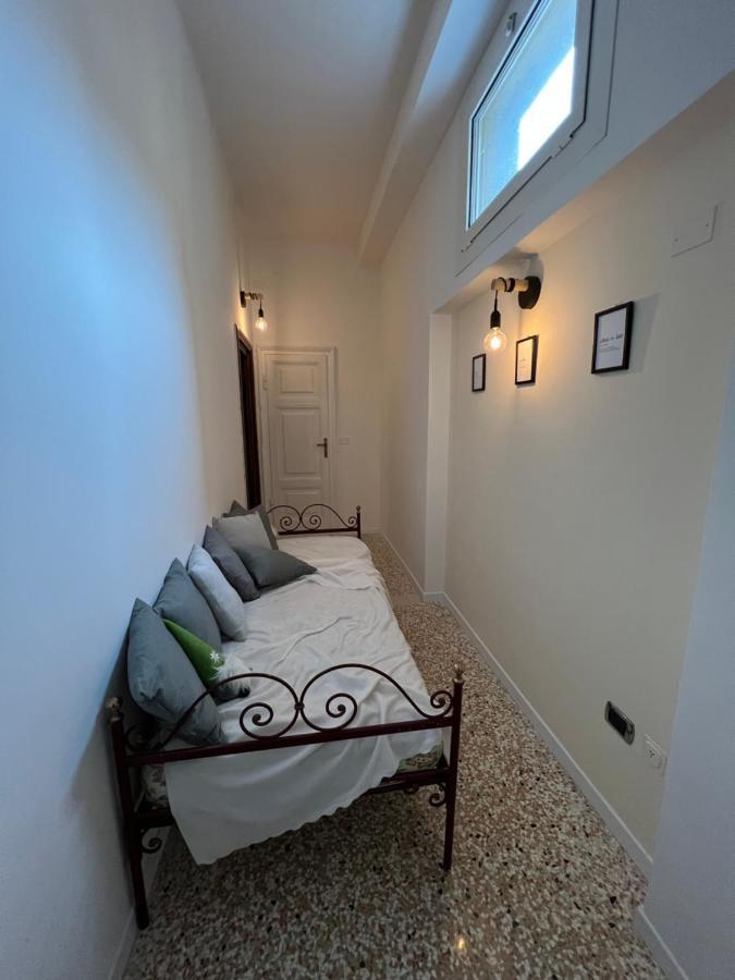 Goito Home Bologna Bagian luar foto